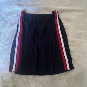 3👚X25🩳 KIDS ZARA PLEATED SKIRT SIZE 9